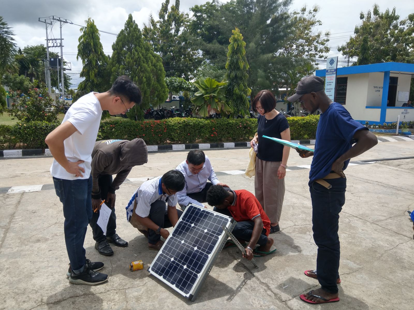 前進印尼商討太陽能微電網示範計畫-1